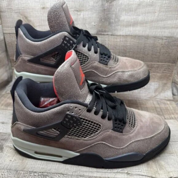 Nike Air Jordan 4 Retro Mid Taupe Haze Flight Mens